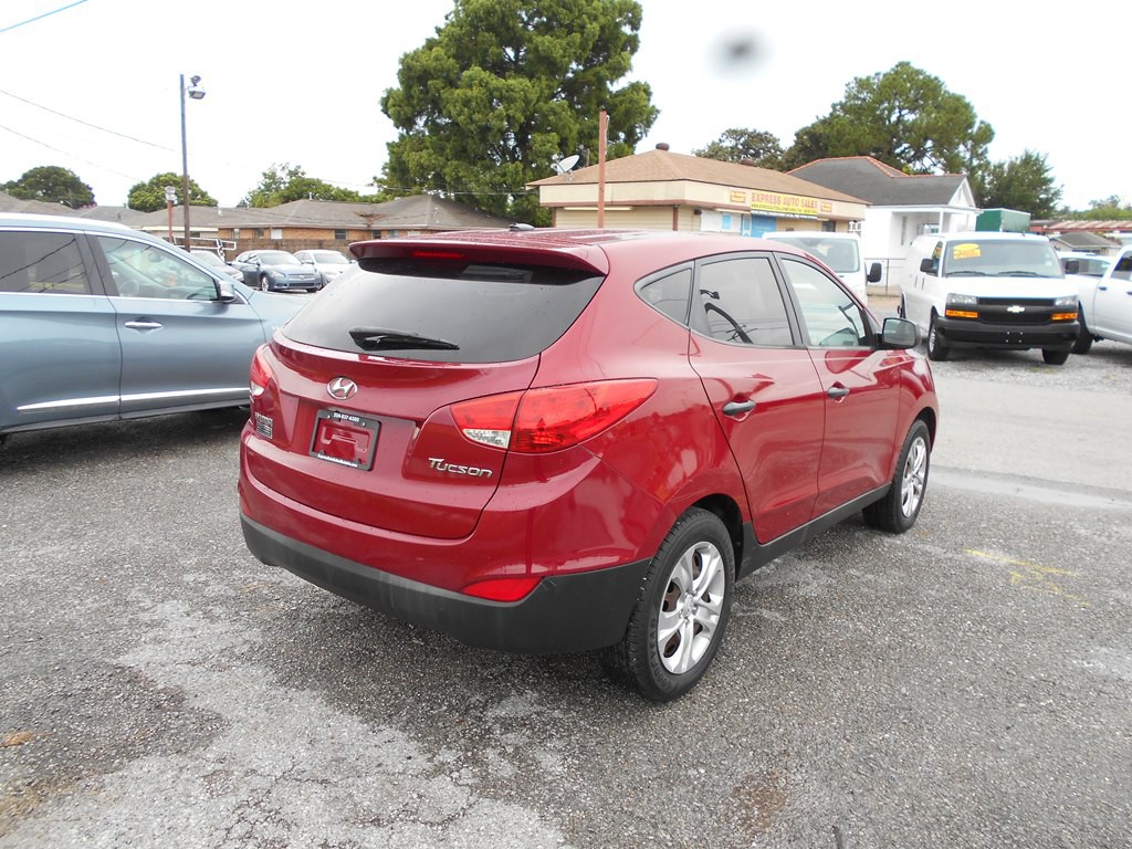 2012 Hyundai Tucson Image 5