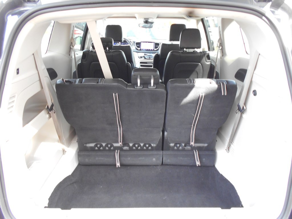 2023 Chrysler Pacifica Image 20