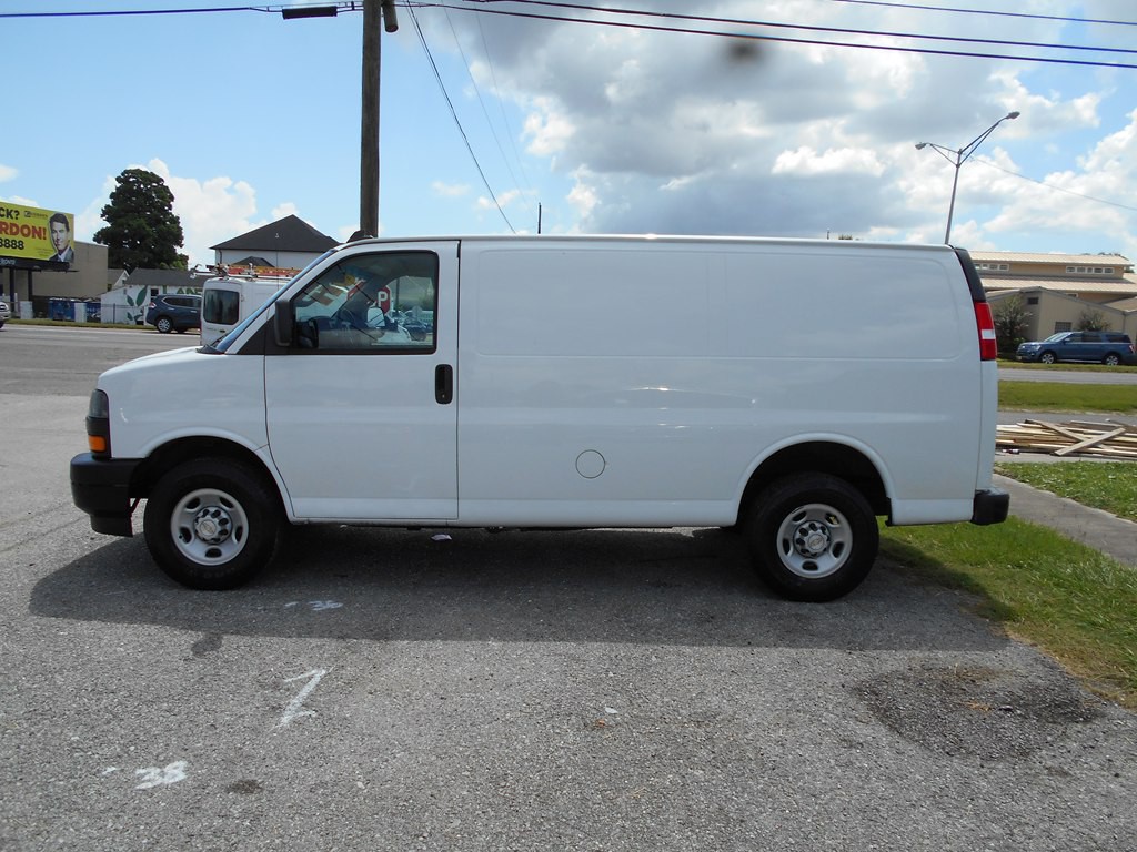 2022 Chevrolet Express Image 2
