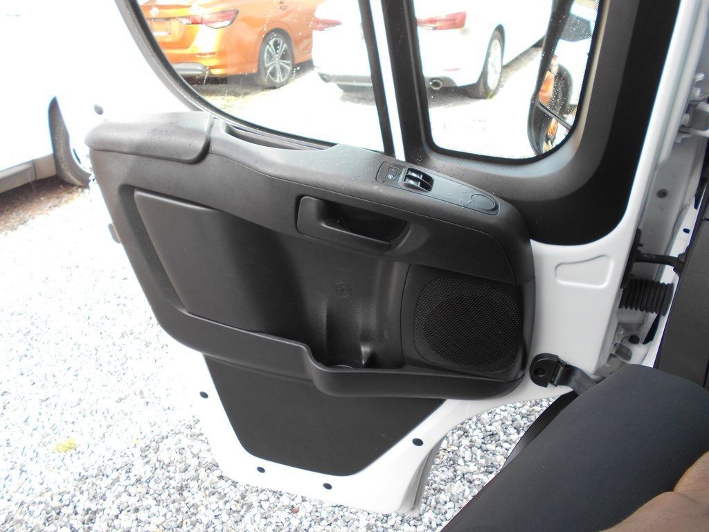 2023 RAM Promaster Image 13