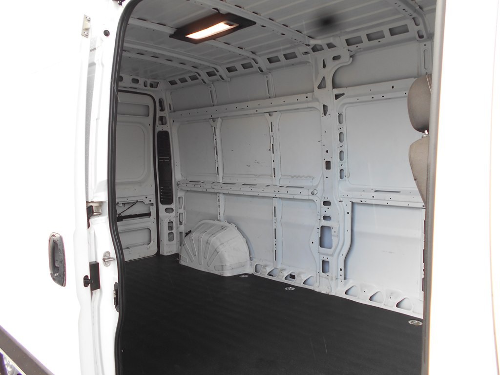 2023 RAM Promaster Image 18