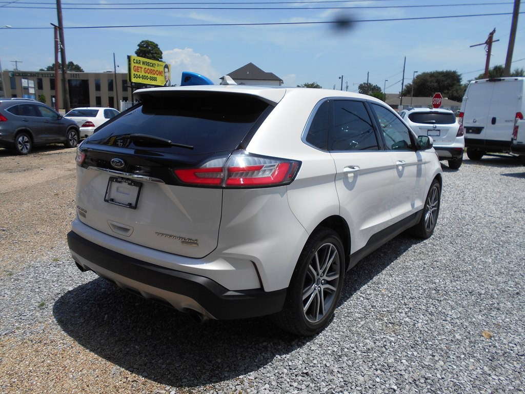 2019 Ford Edge Image 6