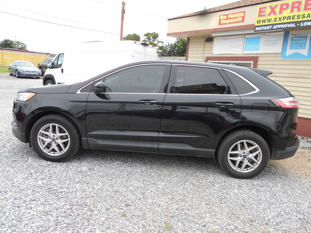 2022 Ford Edge Image 3