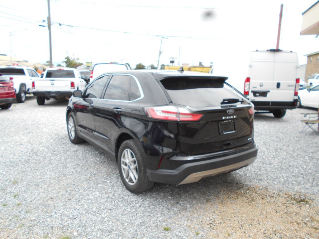 2022 Ford Edge Image 4
