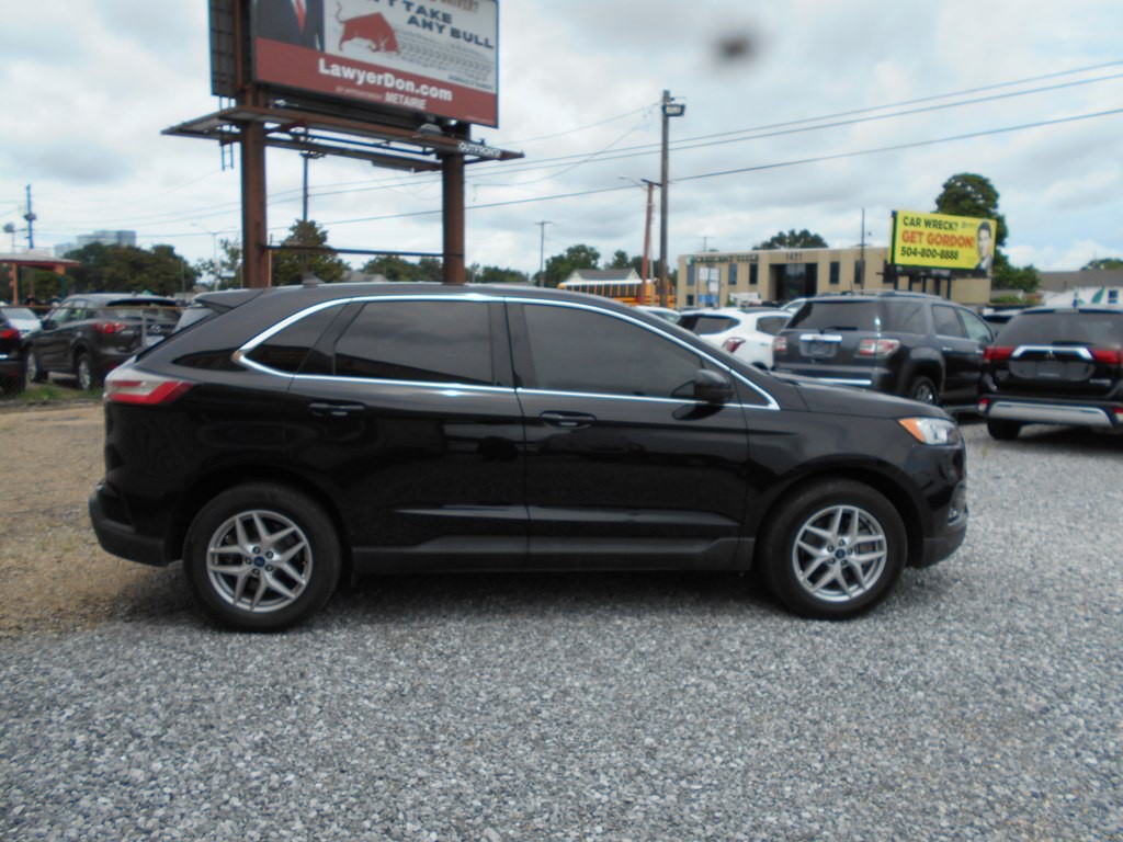 2022 Ford Edge Image 7