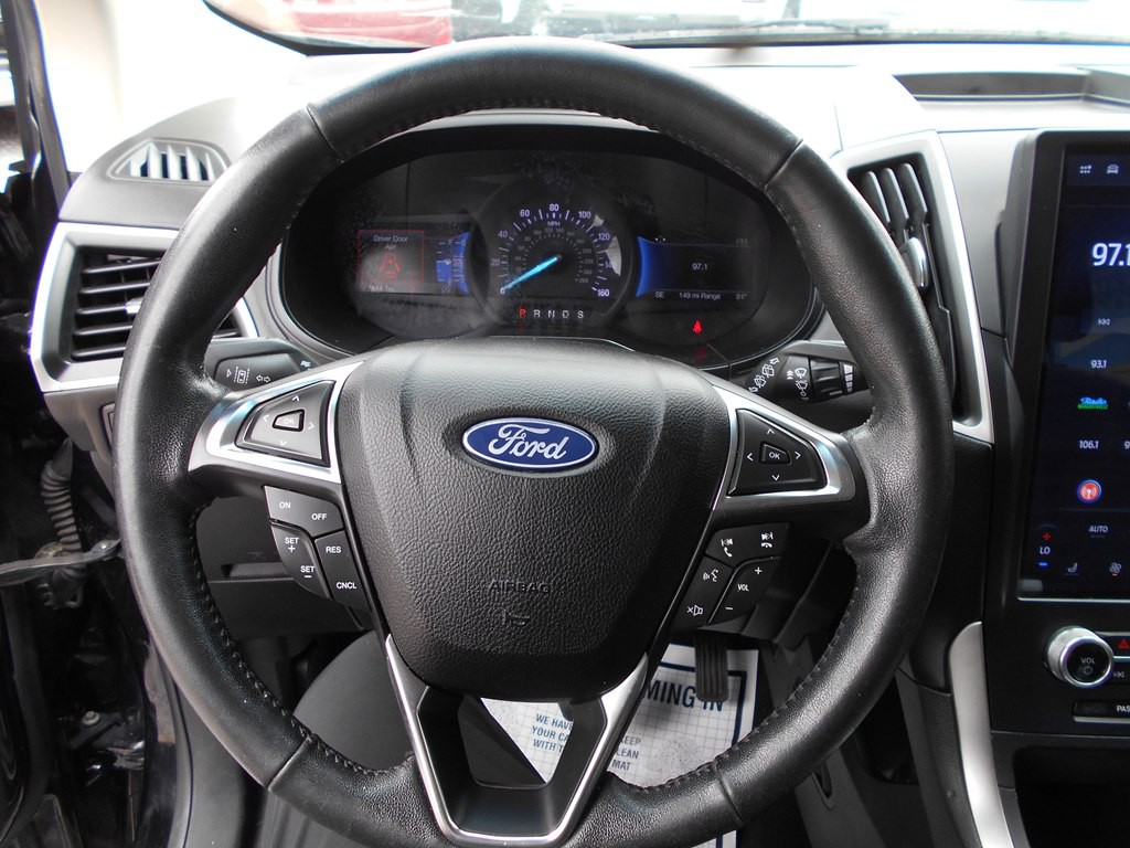 2022 Ford Edge Image 11
