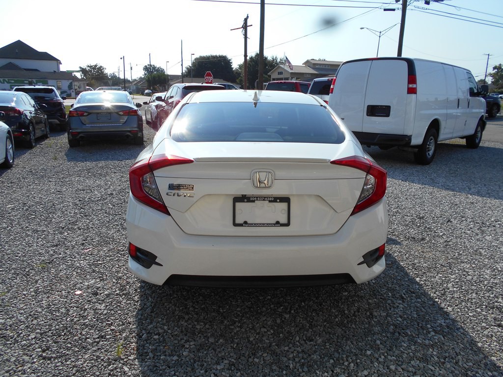 2018 Honda Civic Image 4