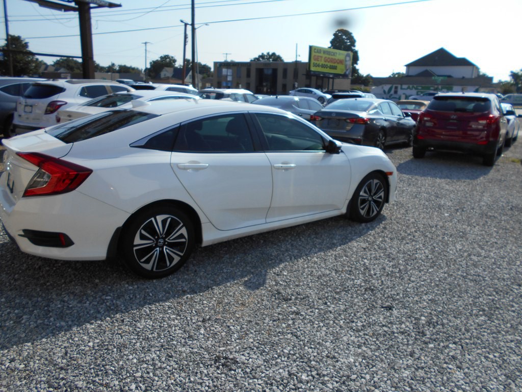 2018 Honda Civic Image 6