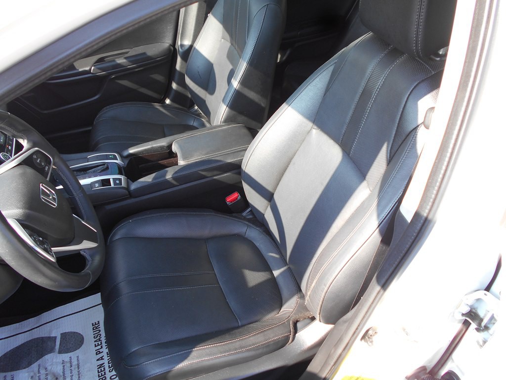 2018 Honda Civic Image 18