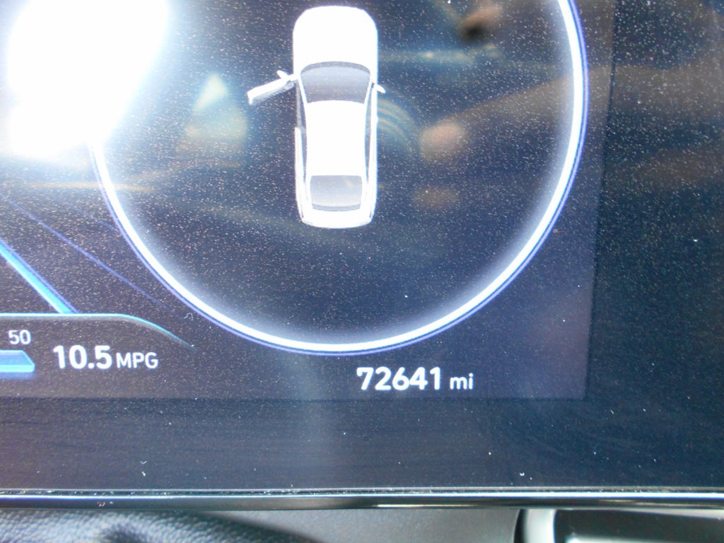 2023 Hyundai Elantra Image 11
