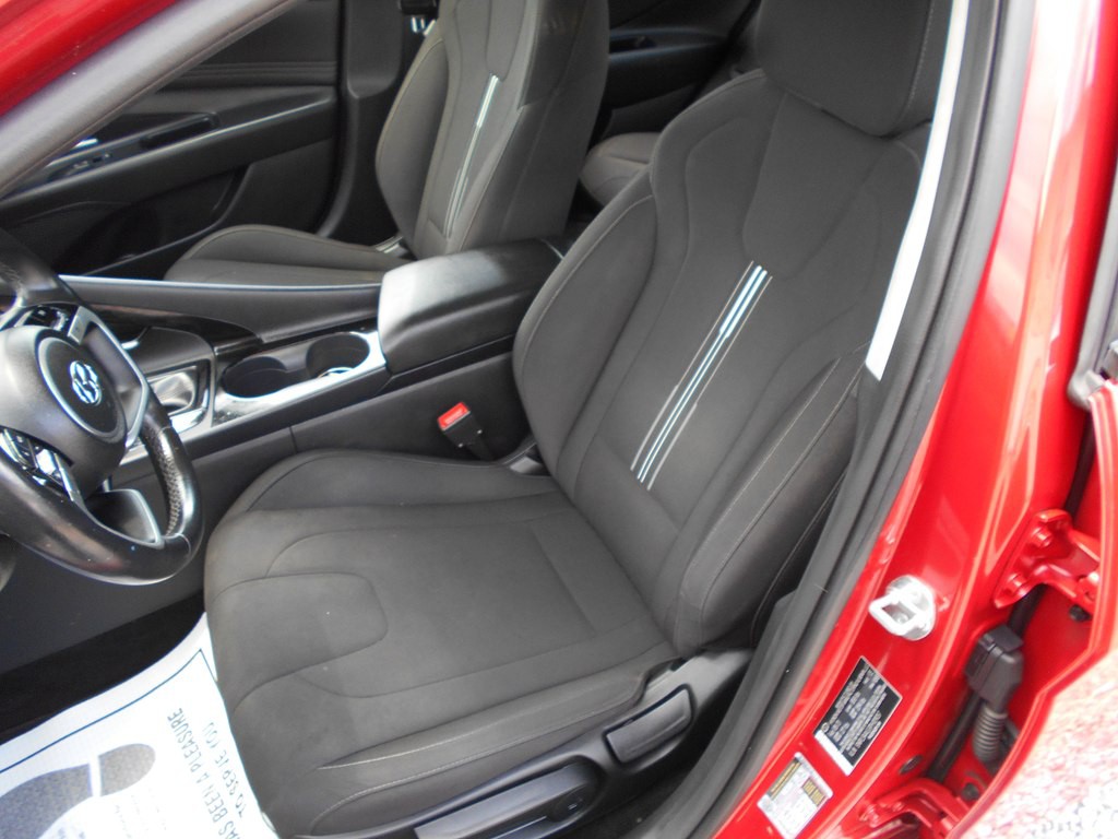 2023 Hyundai Elantra Image 18