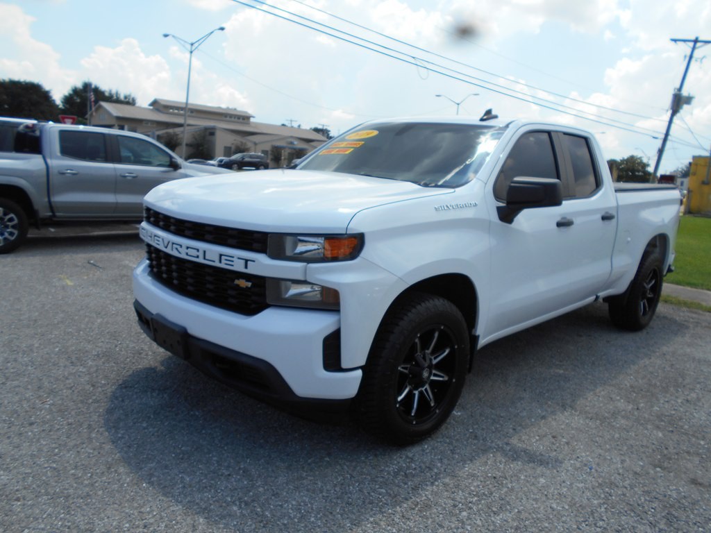 2019 Chevrolet Silverado 1500 Image 1