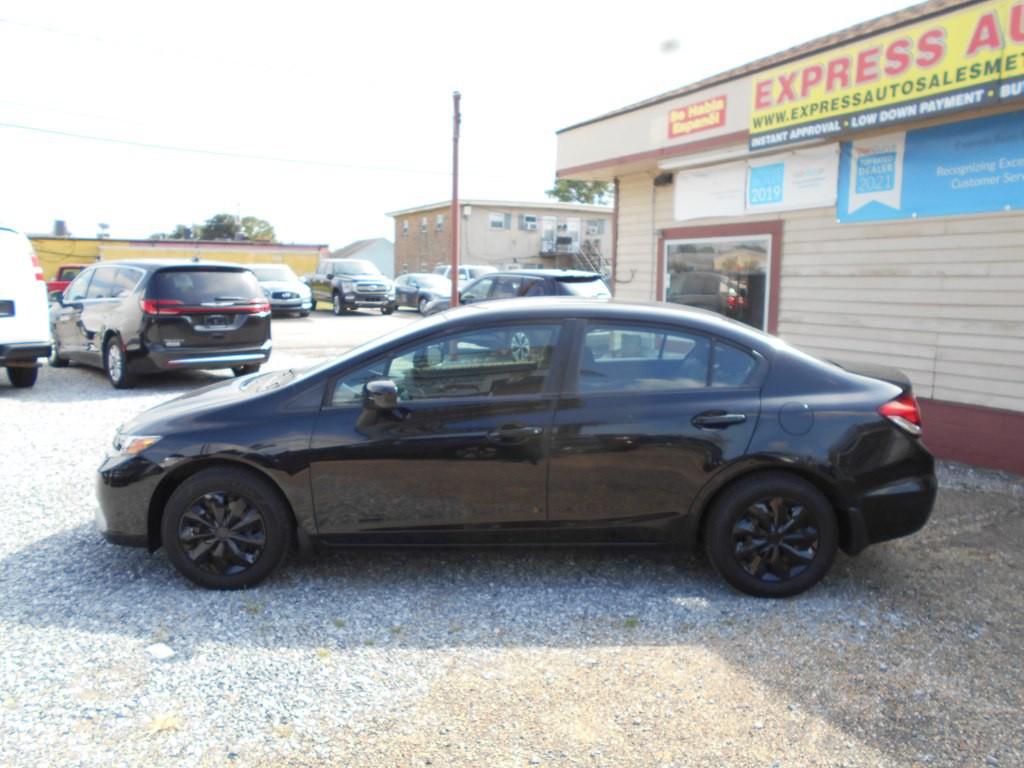 2015 Honda Civic Image 2