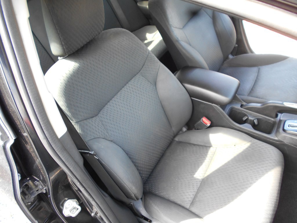 2015 Honda Civic Image 25