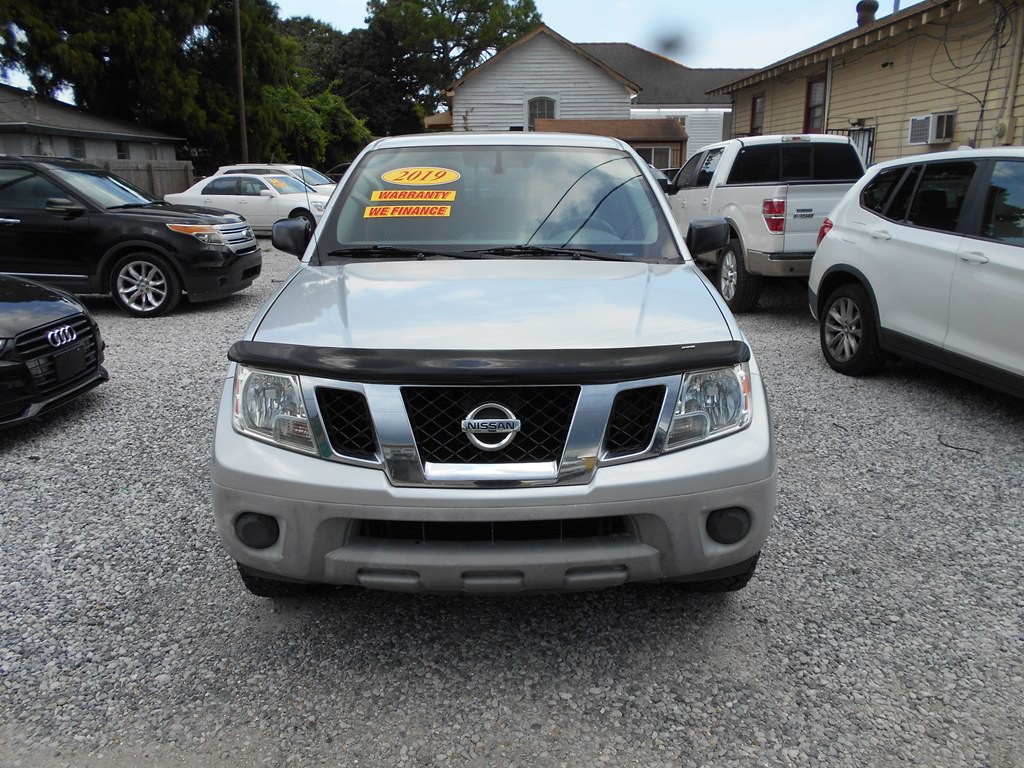 2019 Nissan Frontier Image 8