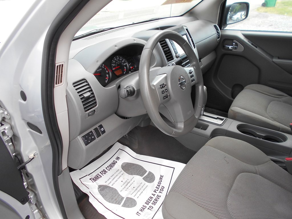 2019 Nissan Frontier Image 16