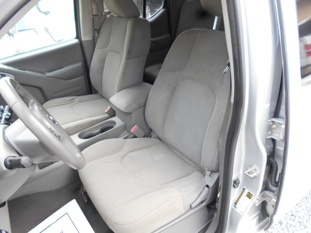 2019 Nissan Frontier Image 17