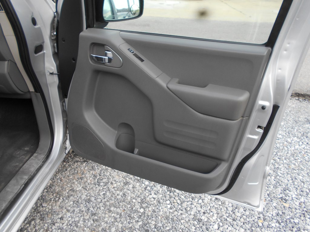 2019 Nissan Frontier Image 23