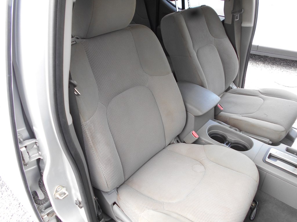 2019 Nissan Frontier Image 25