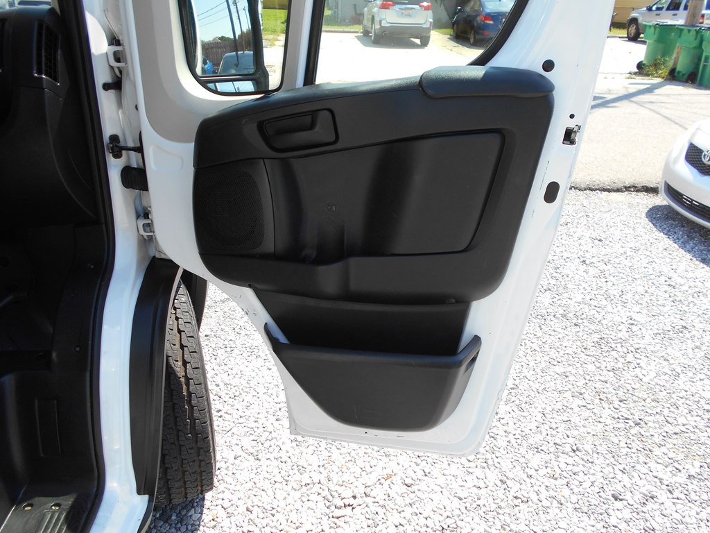 2019 RAM Promaster Image 17