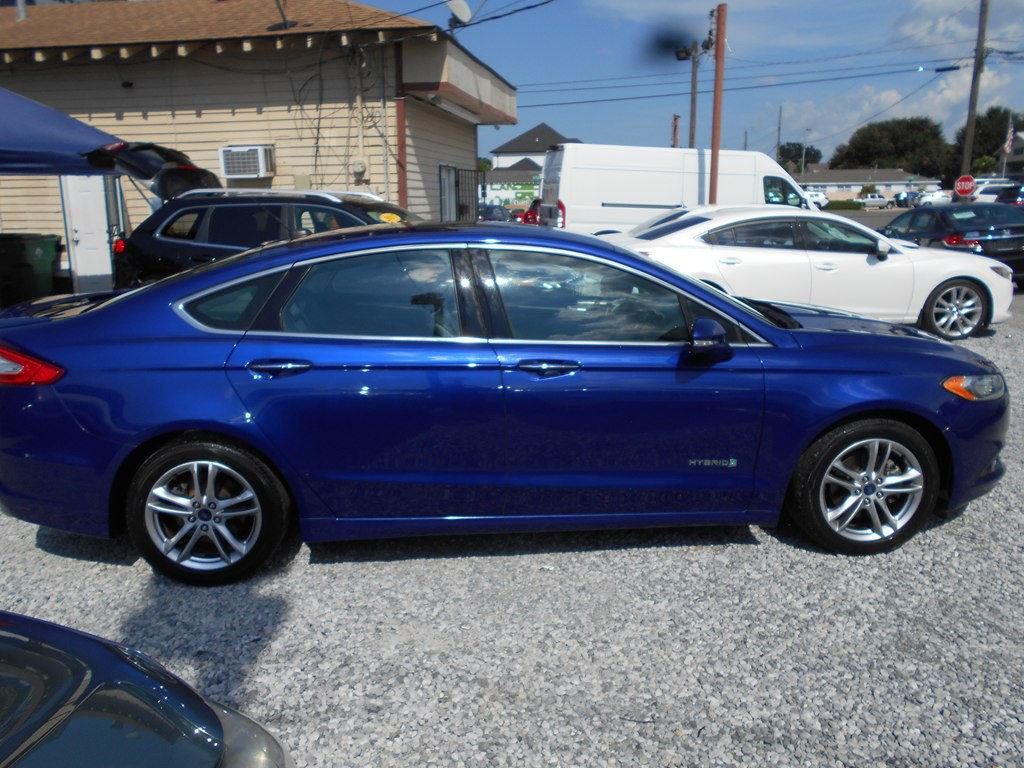 2016 Ford Fusion Image 6