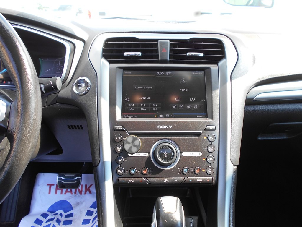 2016 Ford Fusion Image 13