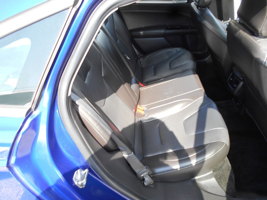 2016 Ford Fusion Image 25