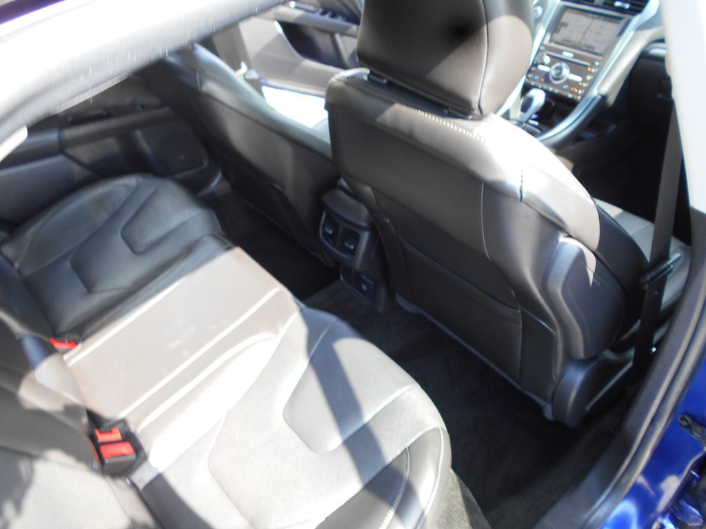 2016 Ford Fusion Image 26