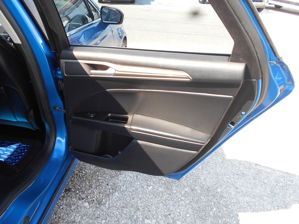 2019 Ford Fusion Image 22