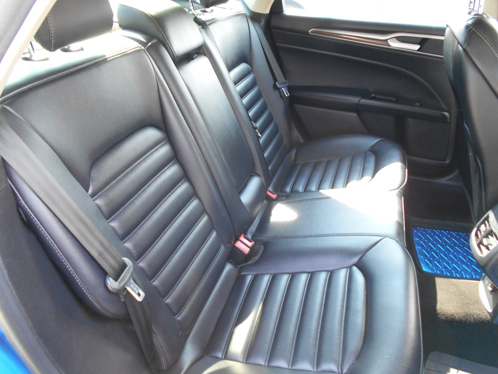 2019 Ford Fusion Image 24