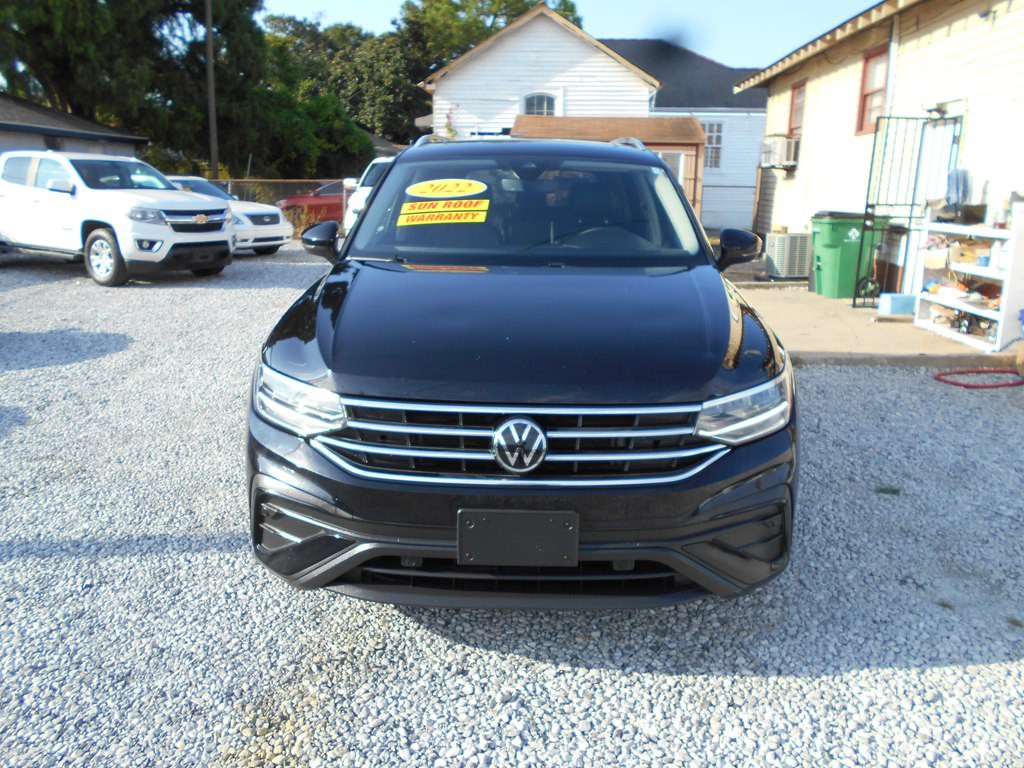 2022 Volkswagen Tiguan Image 2