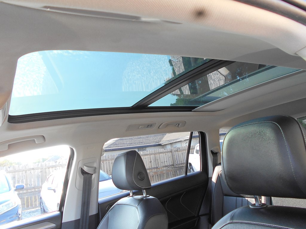 2022 Volkswagen Tiguan Image 49