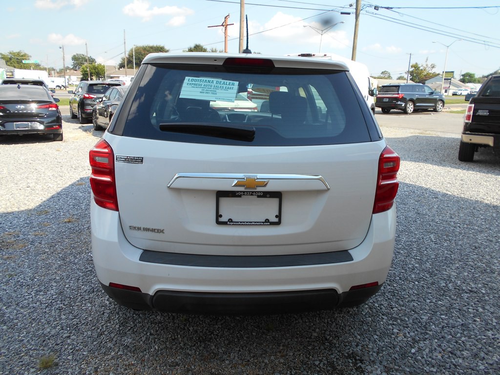 2017 Chevrolet Equinox Image 4