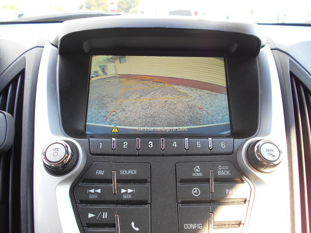 2017 Chevrolet Equinox Image 14