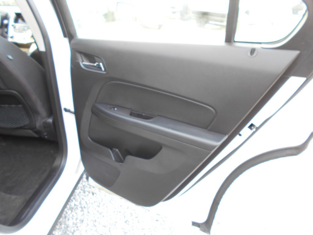2017 Chevrolet Equinox Image 22