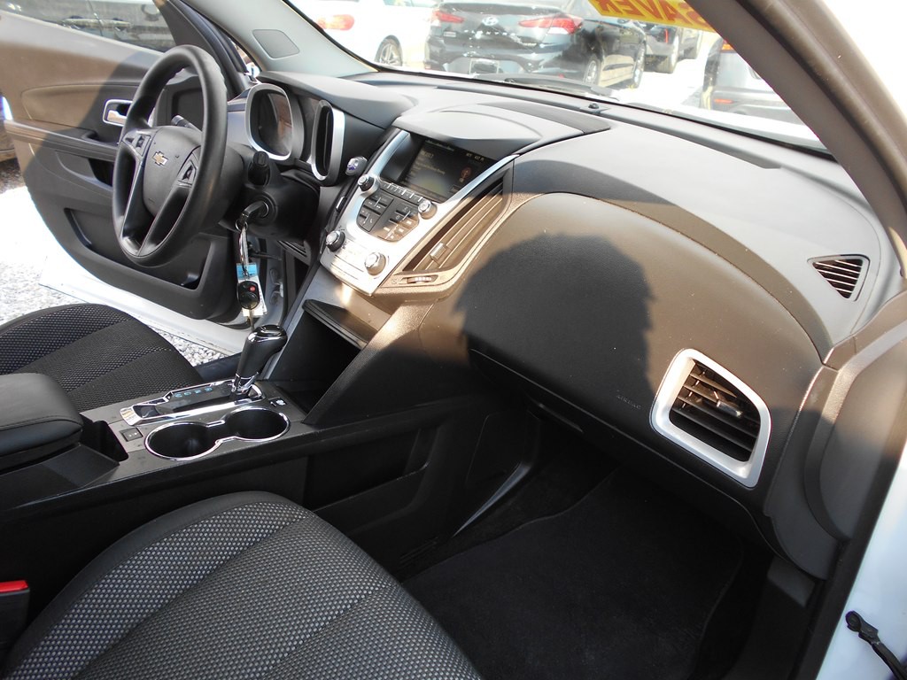 2017 Chevrolet Equinox Image 26