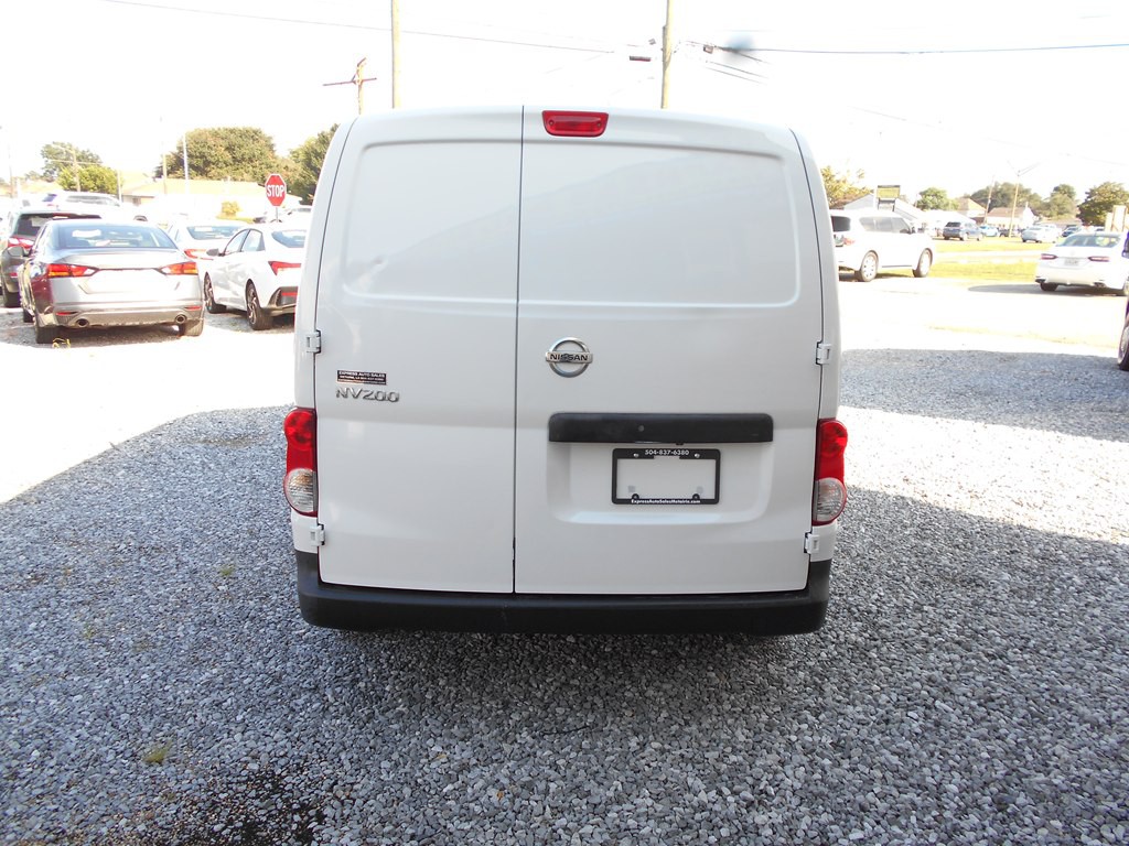 2018 Nissan NV200 Image 5