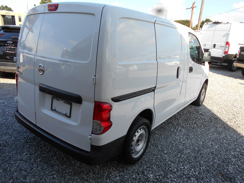 2018 Nissan NV200 Image 6
