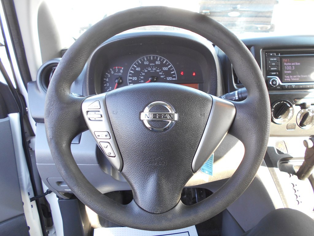 2018 Nissan NV200 Image 41
