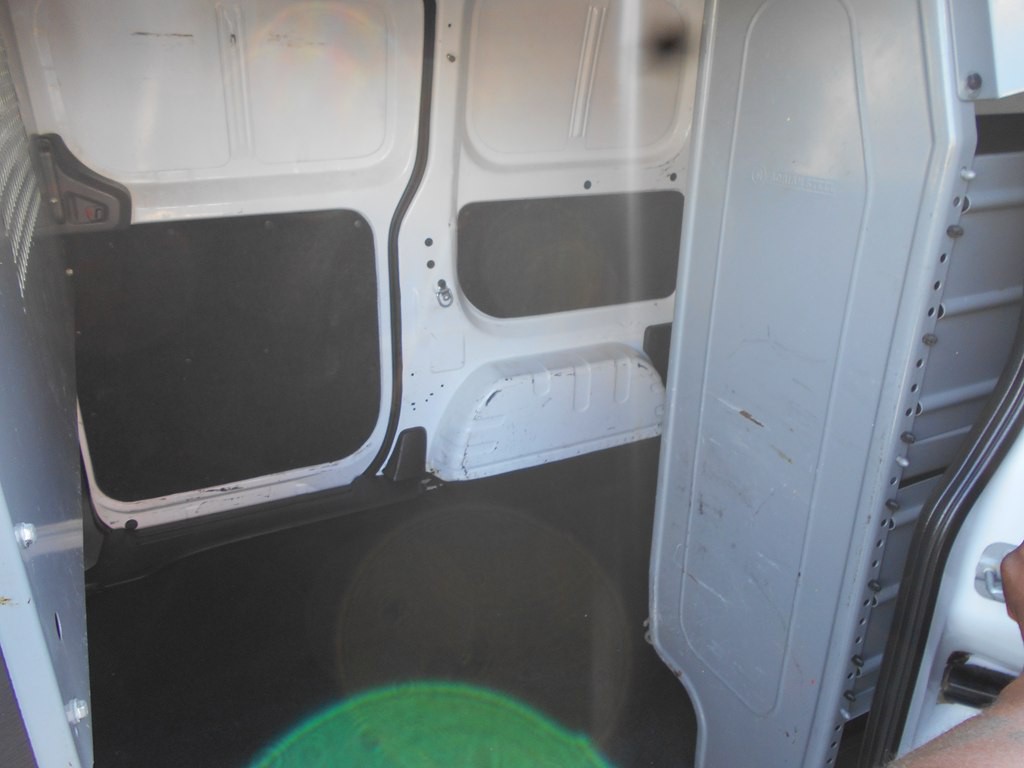 2018 Nissan NV200 Image 47