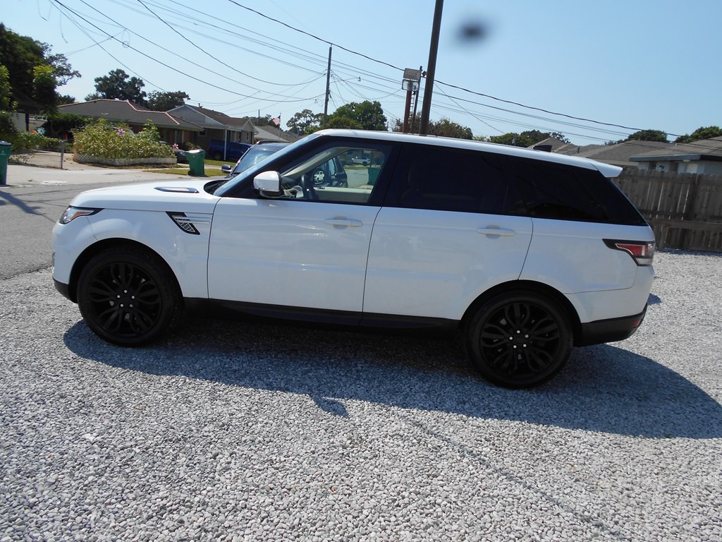 2017 Land Rover Range Rover Sport Image 2