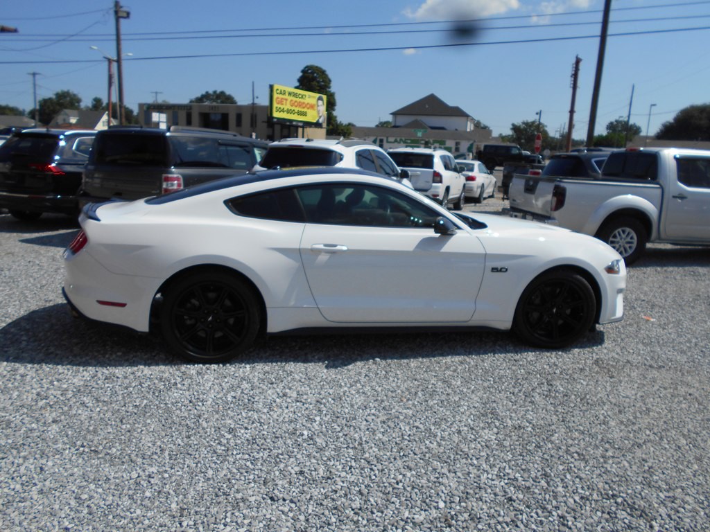 2018 Ford Mustang Image 7