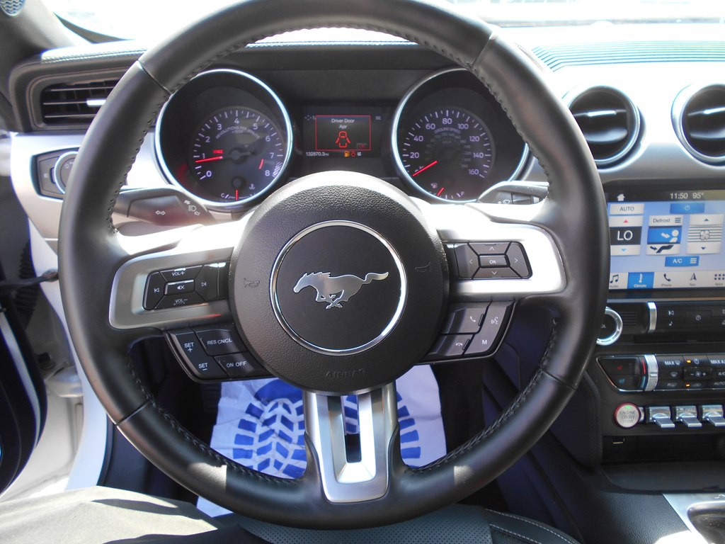 2018 Ford Mustang Image 13