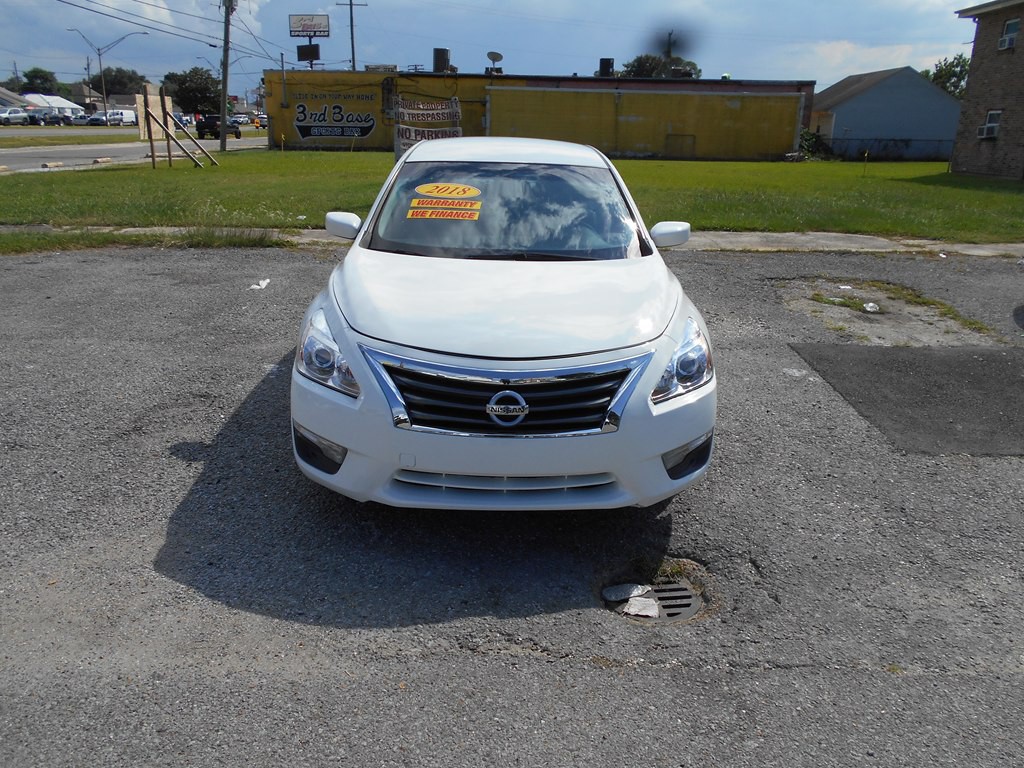 2018 Nissan Altima Image 2