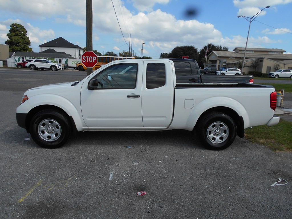 2020 Nissan Frontier Image 3