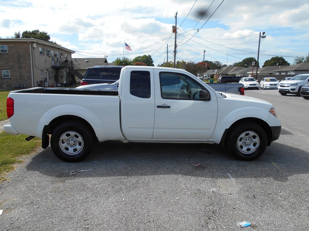 2020 Nissan Frontier Image 7