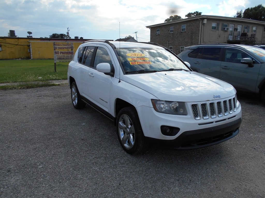 2014 Jeep Compass Image 8