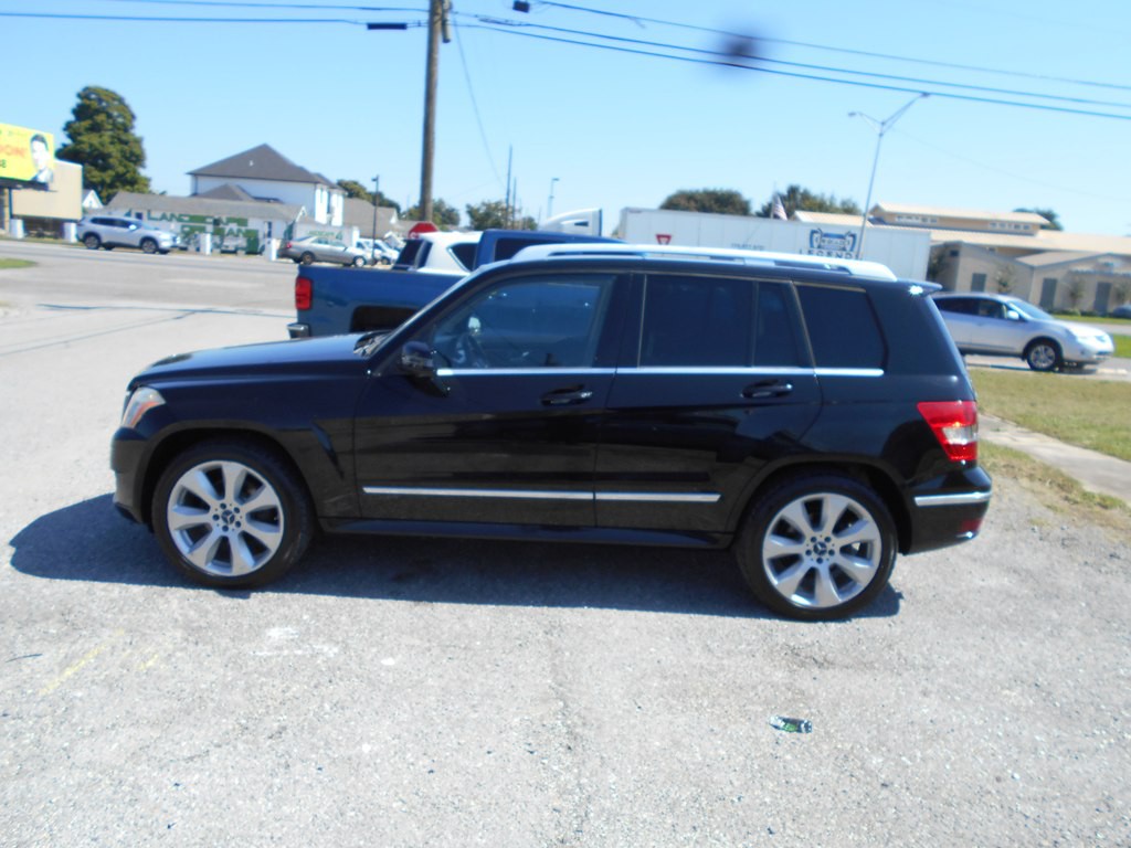 2011 Mercedes-Benz GLK-Class Image 3