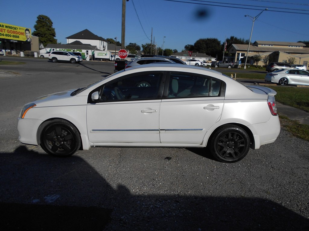 2012 Nissan Sentra Image 3