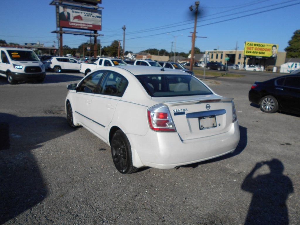 2012 Nissan Sentra Image 4